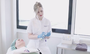 elske-arts-gezichtsbehandeling-velthuis-kliniek