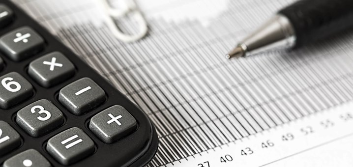 calculator-1680905_1920.jpg